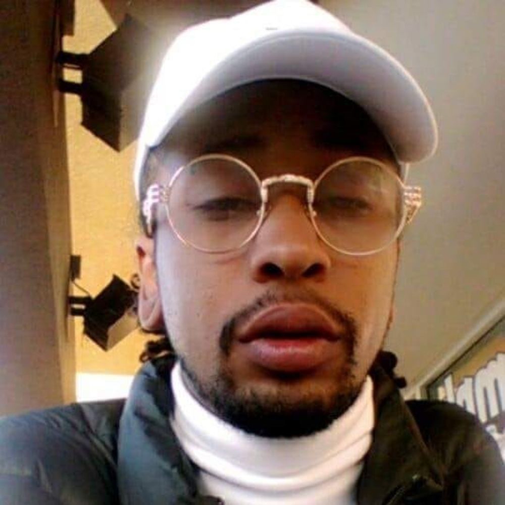 Meet your Posher, Mack